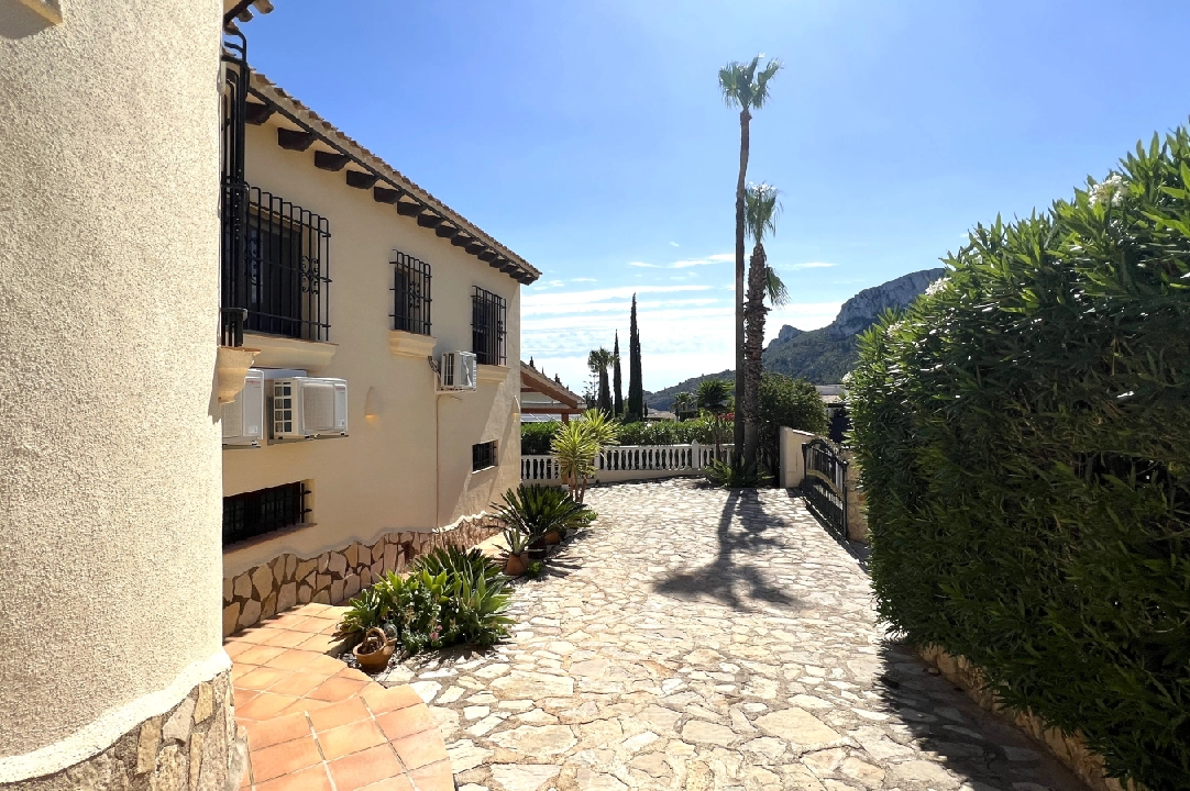 villa in Denia(Monte Pego) for holiday rental, built area 240 m², year built 1998, condition modernized, + underfloor heating, air-condition, plot area 980 m², 5 bedroom, 4 bathroom, swimming-pool, ref.: T-0121-41