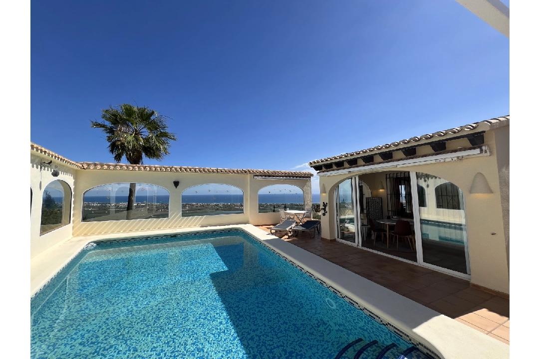 villa in Denia(Monte Pego) for holiday rental, built area 240 m², year built 1998, condition modernized, + underfloor heating, air-condition, plot area 980 m², 5 bedroom, 4 bathroom, swimming-pool, ref.: T-0121-49
