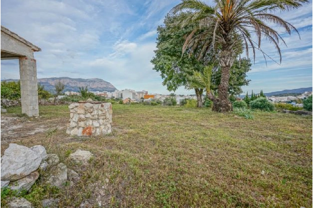 residential ground in Gata de Gorgos(Centrre) for sale, built area 190 m², air-condition, plot area 2900 m², 1 bedroom, 1 bathroom, swimming-pool, ref.: BP-4154GAT-24