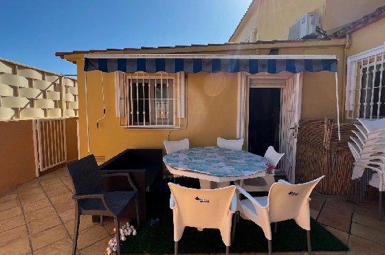 Villa in Denia zu vermieten, Wohnfläche 200 m², Zustand gepflegt, + Zentralheizung, Klimaanlage, Grundstück 900 m², 3 Schlafzimmer, 2 Badezimmer, Pool, ref.: D-0123-12