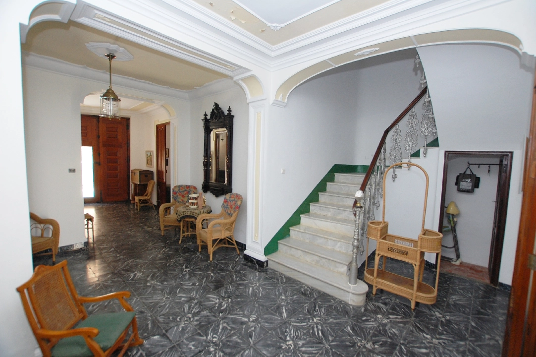 town house in Pego for sale, built area 373 m², year built 1910, air-condition, plot area 200 m², 5 bedroom, 2 bathroom, swimming-pool, ref.: O-V80314D-1