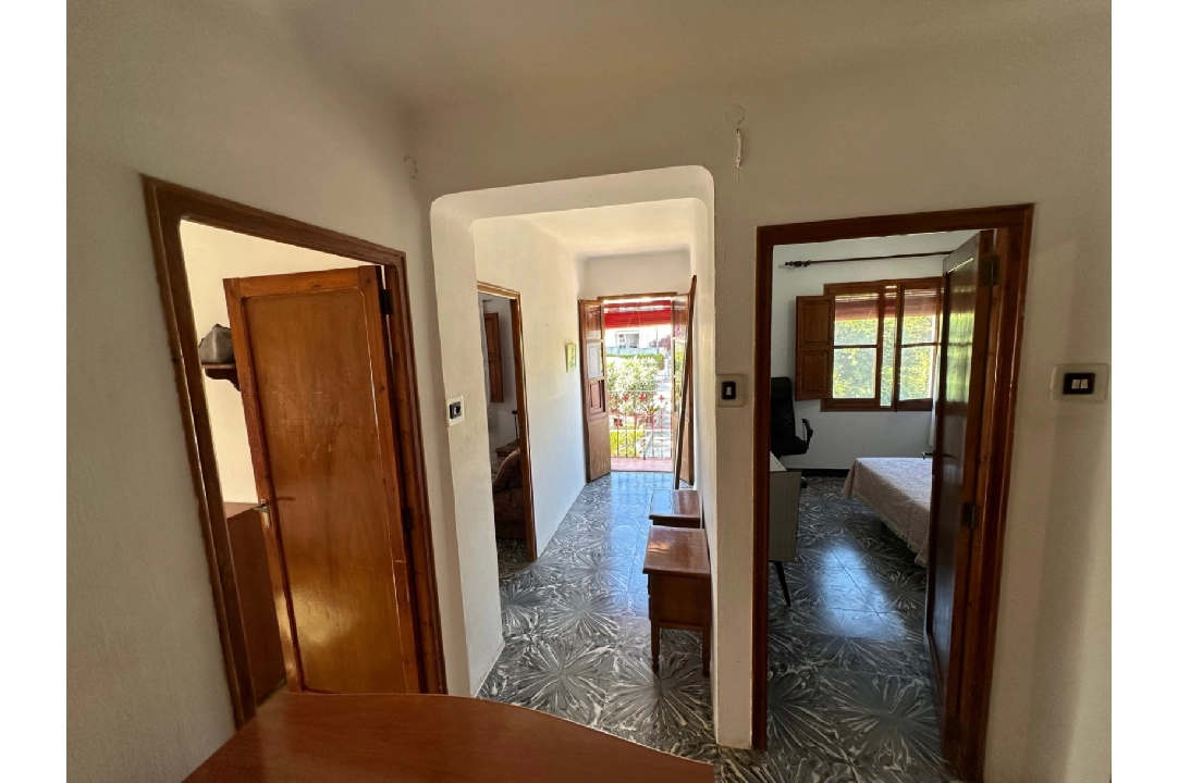 villa in Pego for sale, built area 120 m², year built 1972, + stove, air-condition, plot area 4200 m², 4 bedroom, 1 bathroom, swimming-pool, ref.: O-V87714D-17
