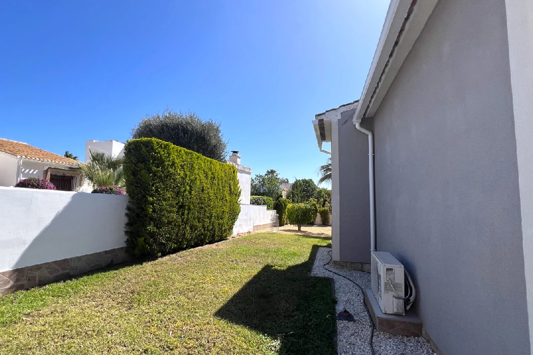 villa in Denia for holiday rental, built area 166 m², year built 1978, + stove, air-condition, plot area 802 m², 2 bedroom, 2 bathroom, swimming-pool, ref.: T-0224-25