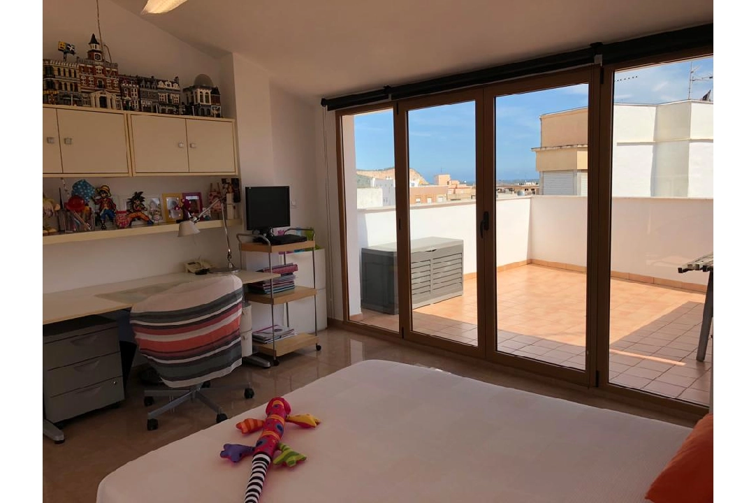 penthouse apartment in Pego for sale, built area 127 m², year built 2003, + central heating, air-condition, 3 bedroom, 2 bathroom, swimming-pool, ref.: O-V89814-26