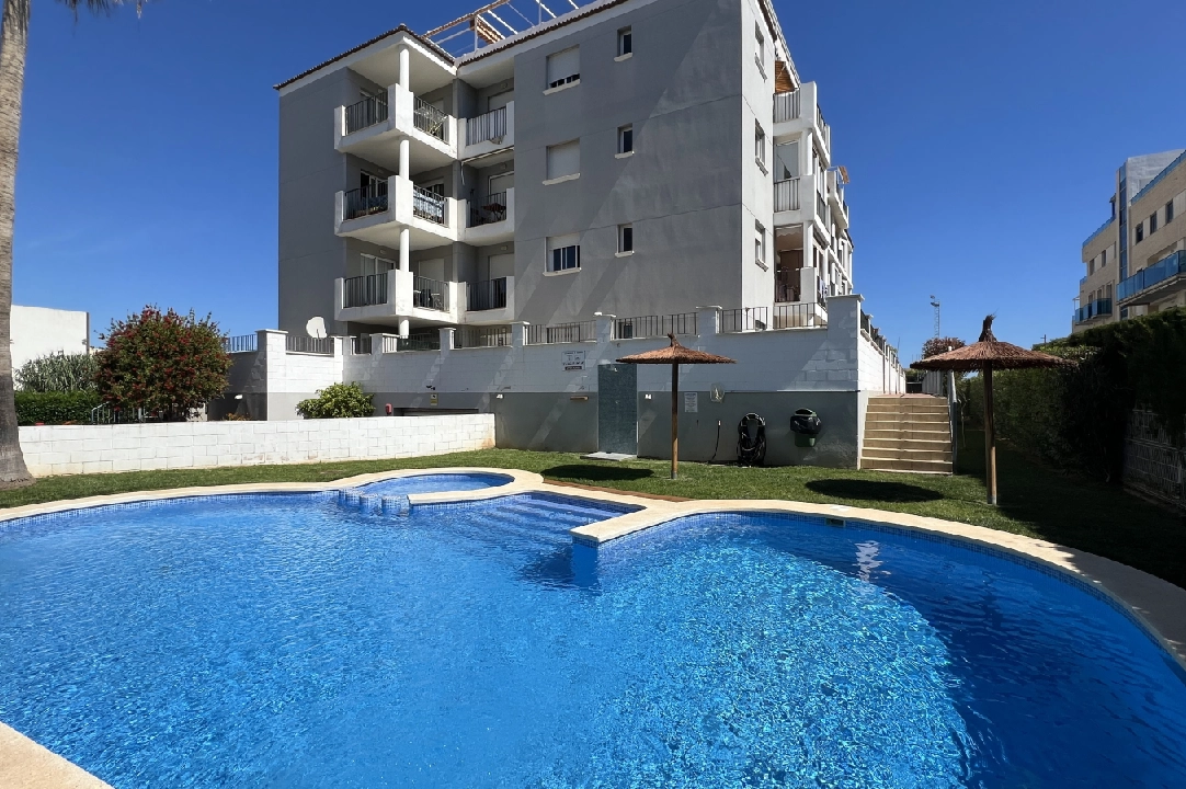 apartment in Denia for holiday rental, built area 86 m², year built 2006, condition modernized, + central heating, air-condition, plot area 46 m², 2 bedroom, 2 bathroom, swimming-pool, ref.: T-0324-29