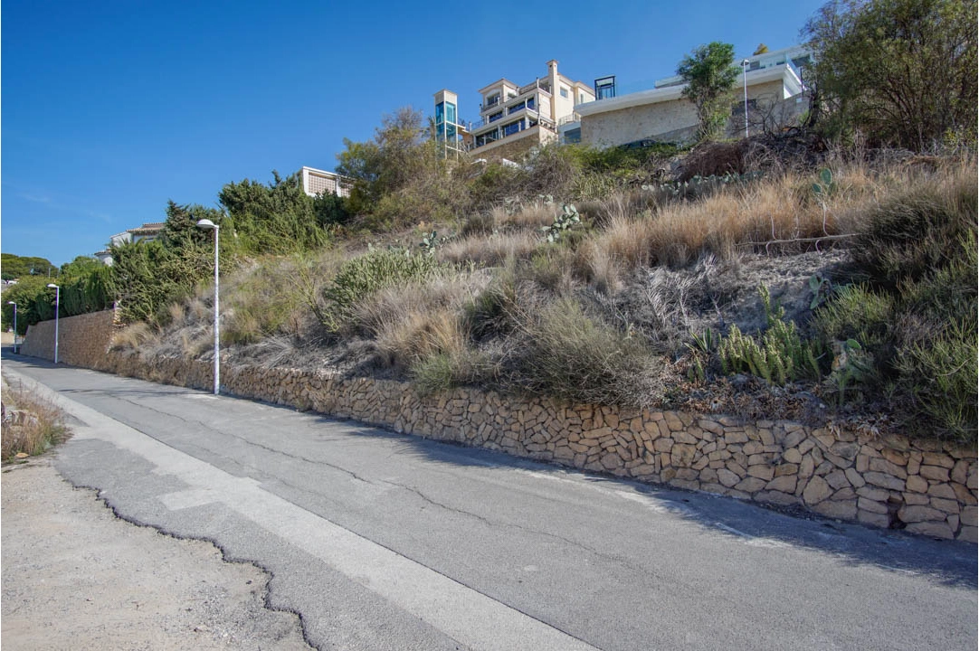 residential ground in Altea(San Chuchim) for sale, air-condition, plot area 1595 m², swimming-pool, ref.: BP-7060ALT-3