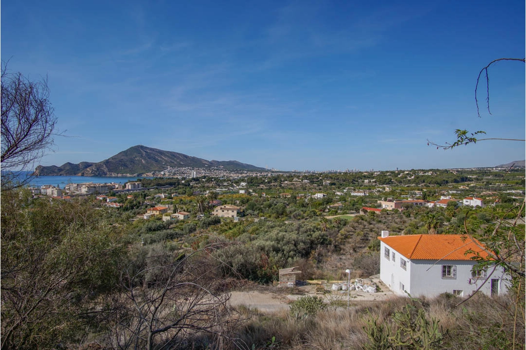 residential ground in Altea(San Chuchim) for sale, air-condition, plot area 1595 m², swimming-pool, ref.: BP-7060ALT-4