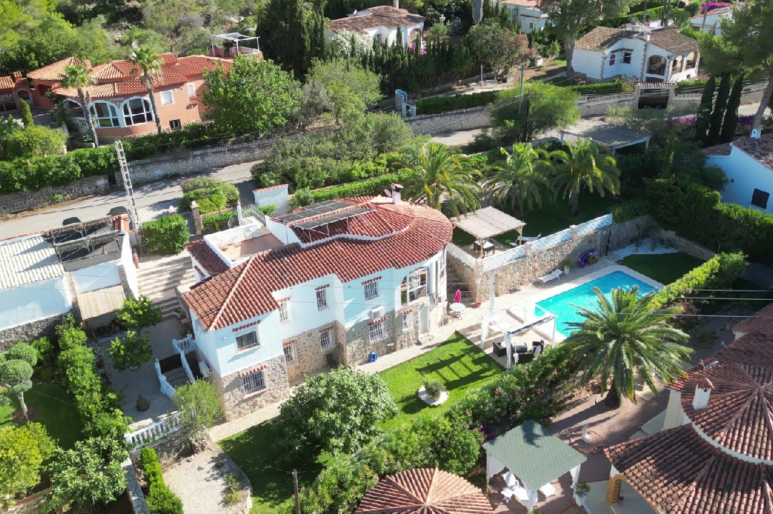 villa in Denia for sale, built area 185 m², year built 1979, condition neat, + central heating, air-condition, plot area 946 m², 3 bedroom, 3 bathroom, swimming-pool, ref.: FK-0924-1