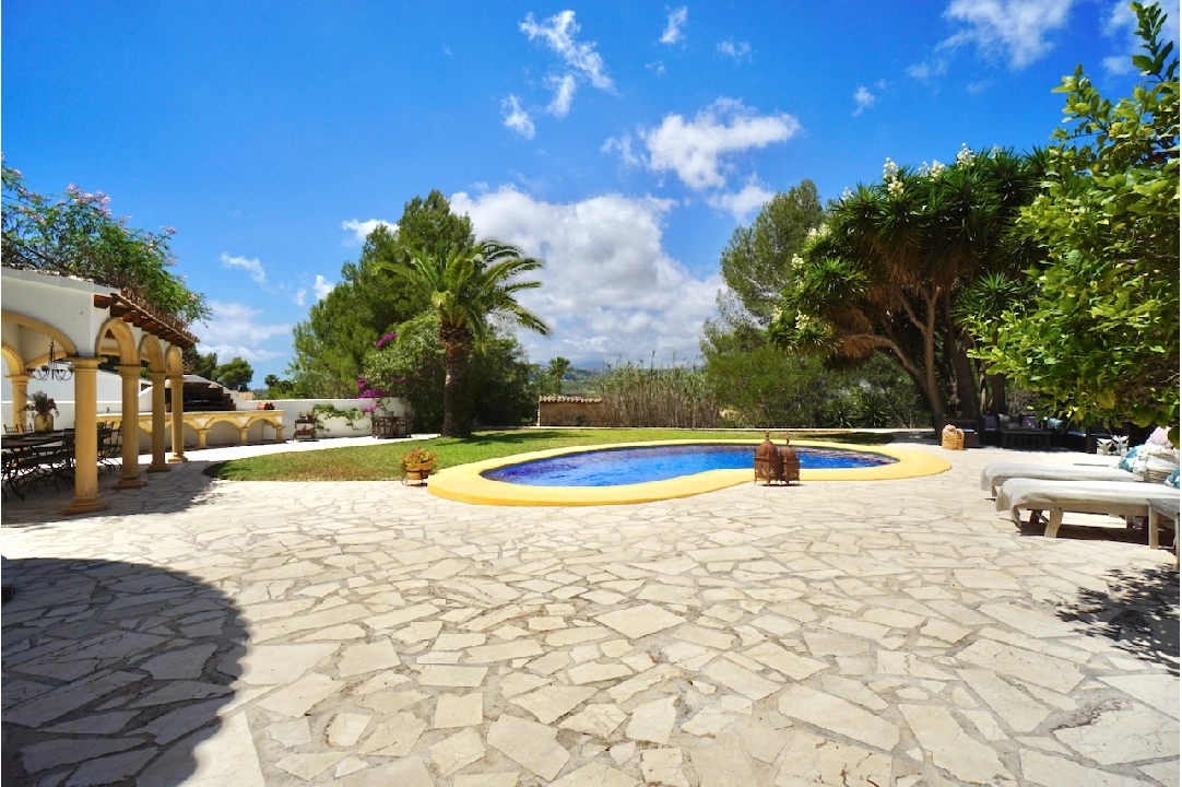 villa in Moraira(Moraira Alcasar) for sale, built area 267 m², air-condition, plot area 972 m², 5 bedroom, 3 bathroom, swimming-pool, ref.: CA-H-1781-AMBI-3