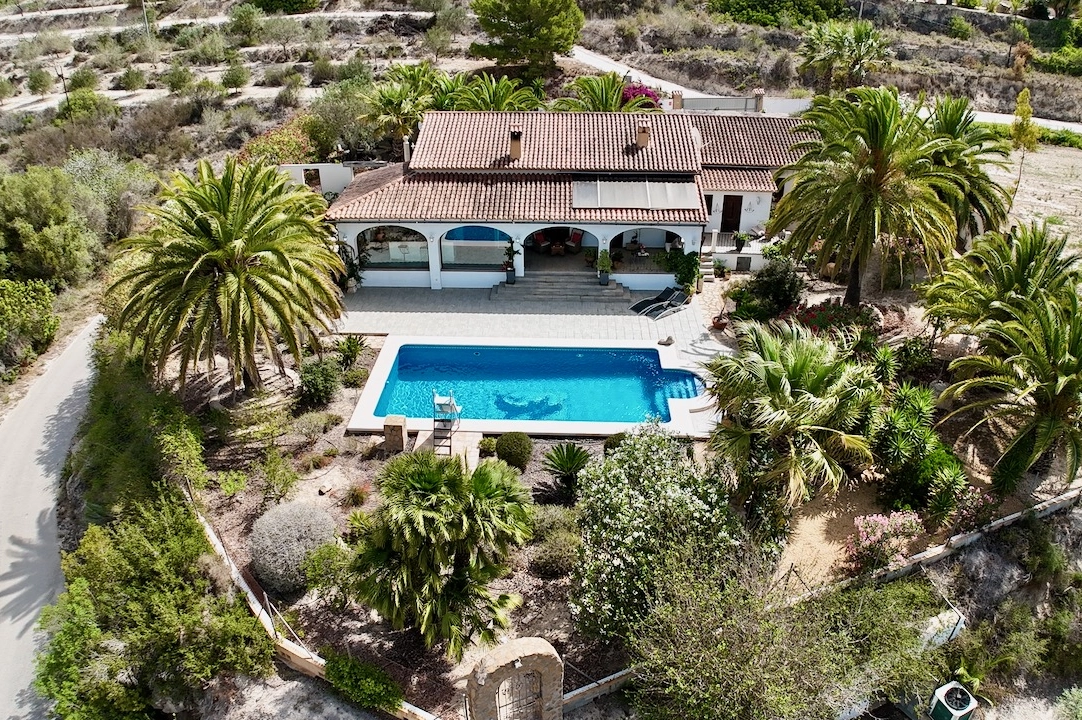 country house in Benissa(Partida Llenes) for sale, built area 326 m², air-condition, plot area 18203 m², 3 bedroom, 3 bathroom, swimming-pool, ref.: CA-F-1784-AMBI-42