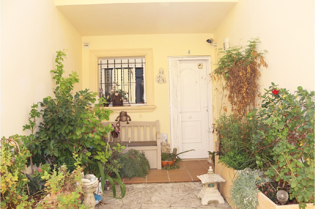 town house in Jalon for sale, 3 bedroom, 2 bathroom, swimming-pool, ref.: PT-24007-26