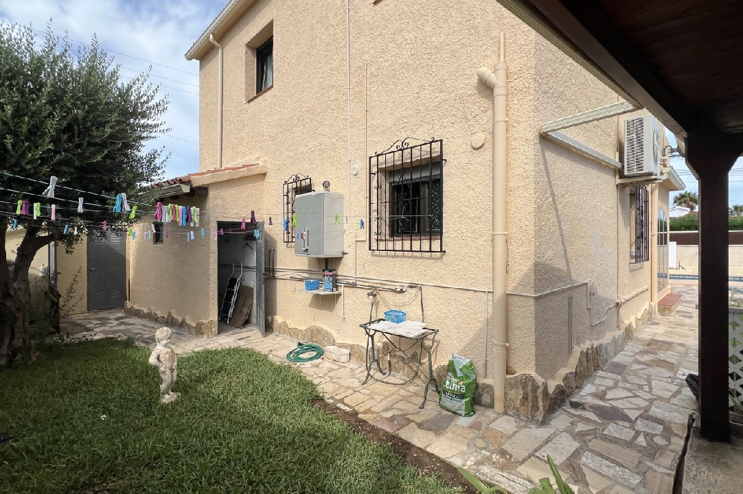 villa in Els Poblets for sale, built area 124 m², year built 1982, + floor heating, air-condition, plot area 419 m², 4 bedroom, 2 bathroom, swimming-pool, ref.: RG-0424-18