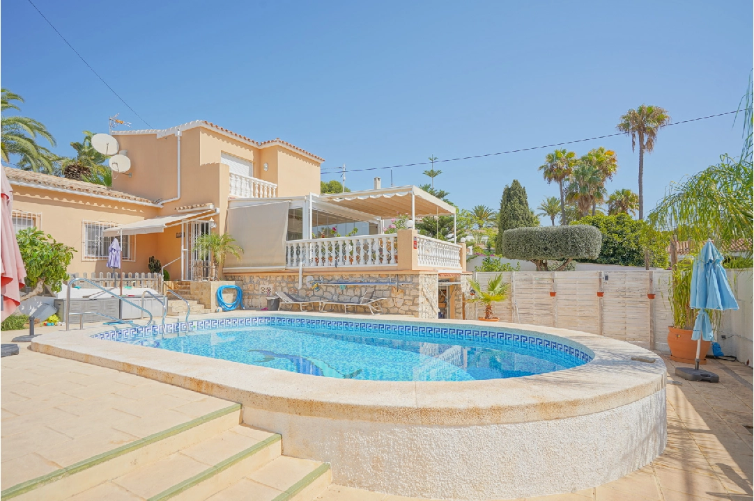 villa in Calpe(Partida Calalga) for sale, built area 144 m², air-condition, plot area 555 m², 3 bedroom, 3 bathroom, swimming-pool, ref.: BP-4418CAL-1