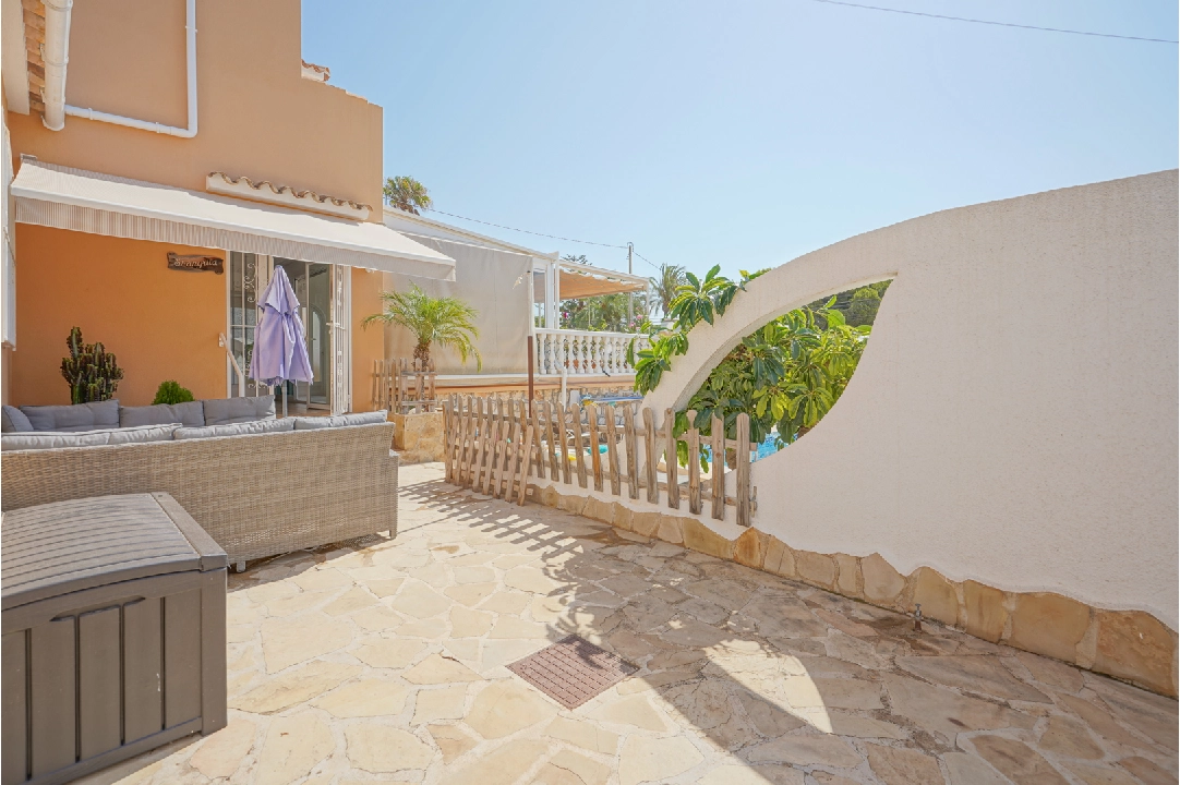 villa in Calpe(Partida Calalga) for sale, built area 144 m², air-condition, plot area 555 m², 3 bedroom, 3 bathroom, swimming-pool, ref.: BP-4418CAL-33