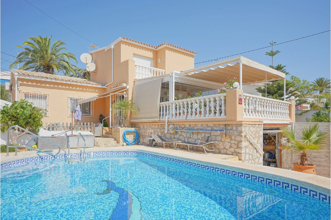 villa in Calpe(Partida Calalga) for sale, built area 144 m², air-condition, plot area 555 m², 3 bedroom, 3 bathroom, swimming-pool, ref.: BP-4418CAL-44