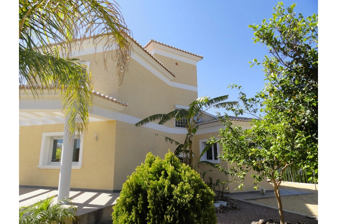 villa in Calpe(Calpe) for sale, built area 410 m², air-condition, plot area 983 m², 3 bedroom, 3 bathroom, swimming-pool, ref.: COB-982-10535-5