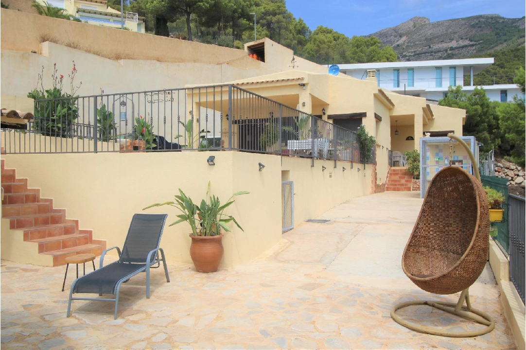 villa in Callosa d-en Sarria(Callosa D en Sarria) for sale, built area 162 m², plot area 670 m², 4 bedroom, 2 bathroom, swimming-pool, ref.: COB-3147-10535-6