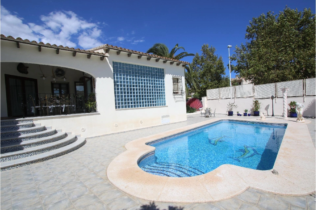 villa in Calpe(Pla roig) for sale, built area 212 m², air-condition, plot area 800 m², 2 bedroom, 2 bathroom, swimming-pool, ref.: COB-3301-10535-2