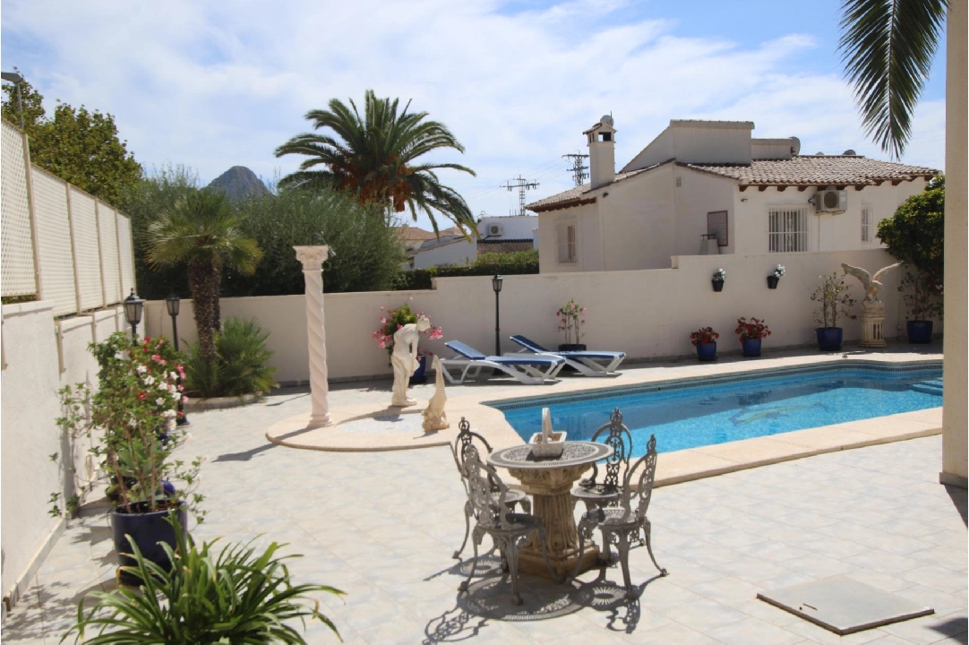 villa in Calpe(Pla roig) for sale, built area 212 m², air-condition, plot area 800 m², 2 bedroom, 2 bathroom, swimming-pool, ref.: COB-3301-10535-32