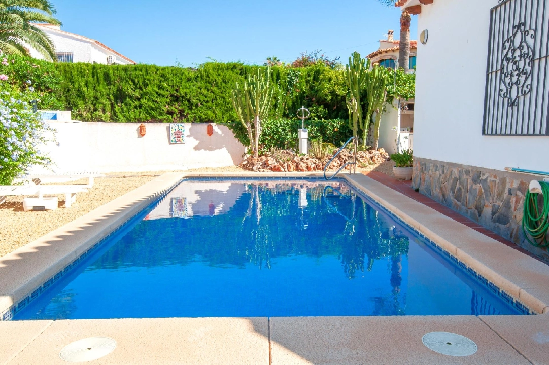 villa in Calpe(Pla roig) for sale, built area 145 m², air-condition, plot area 800 m², 3 bedroom, 2 bathroom, swimming-pool, ref.: COB-3377-10535-10