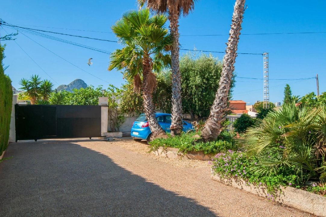 villa in Calpe(Pla roig) for sale, built area 145 m², air-condition, plot area 800 m², 3 bedroom, 2 bathroom, swimming-pool, ref.: COB-3377-10535-15