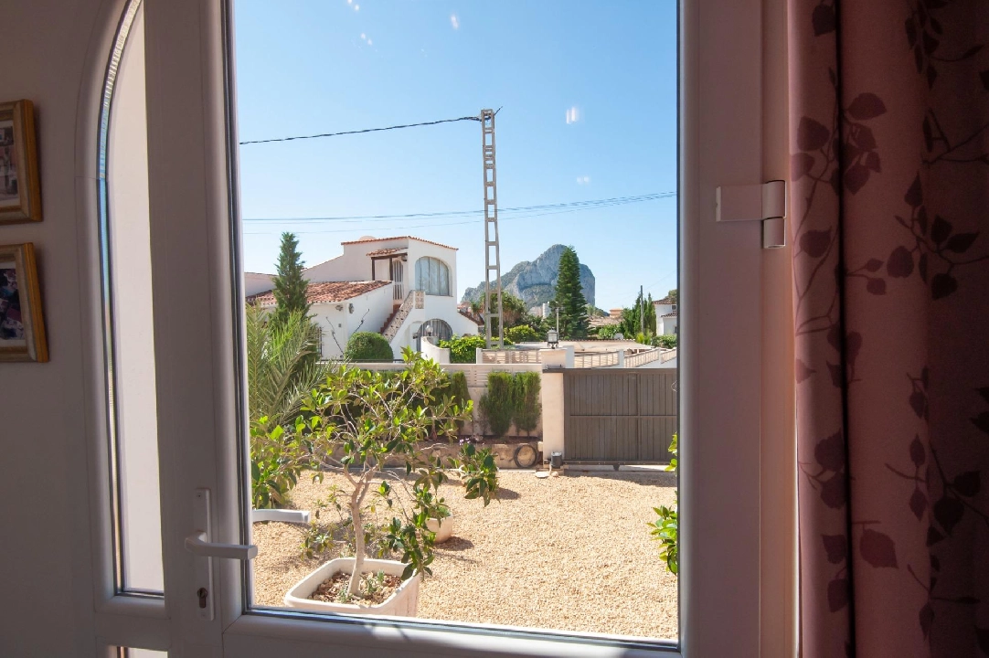 villa in Calpe(Pla roig) for sale, built area 145 m², air-condition, plot area 800 m², 3 bedroom, 2 bathroom, swimming-pool, ref.: COB-3377-10535-31