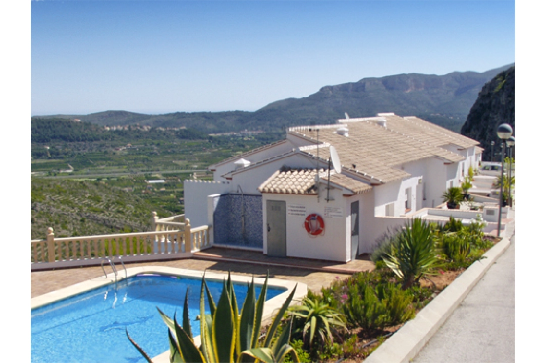 terraced house middle in Pedreguer(Monte Pedreguer) for sale, built area 90 m², year built 2002, condition neat, + KLIMA, air-condition, plot area 109 m², 2 bedroom, 1 bathroom, swimming-pool, ref.: AS-0724-26