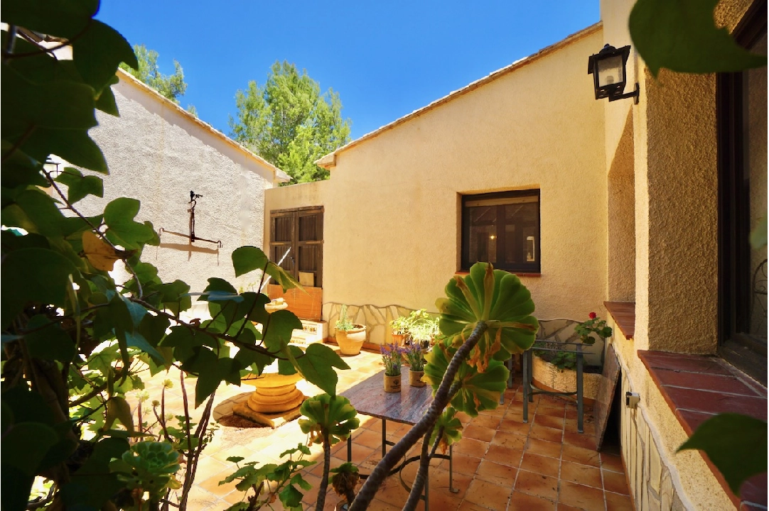 country house in Benissa(Partida Benimarraig) for sale, built area 385 m², plot area 4815 m², 5 bedroom, 6 bathroom, swimming-pool, ref.: CA-F-1785-AMBE-33