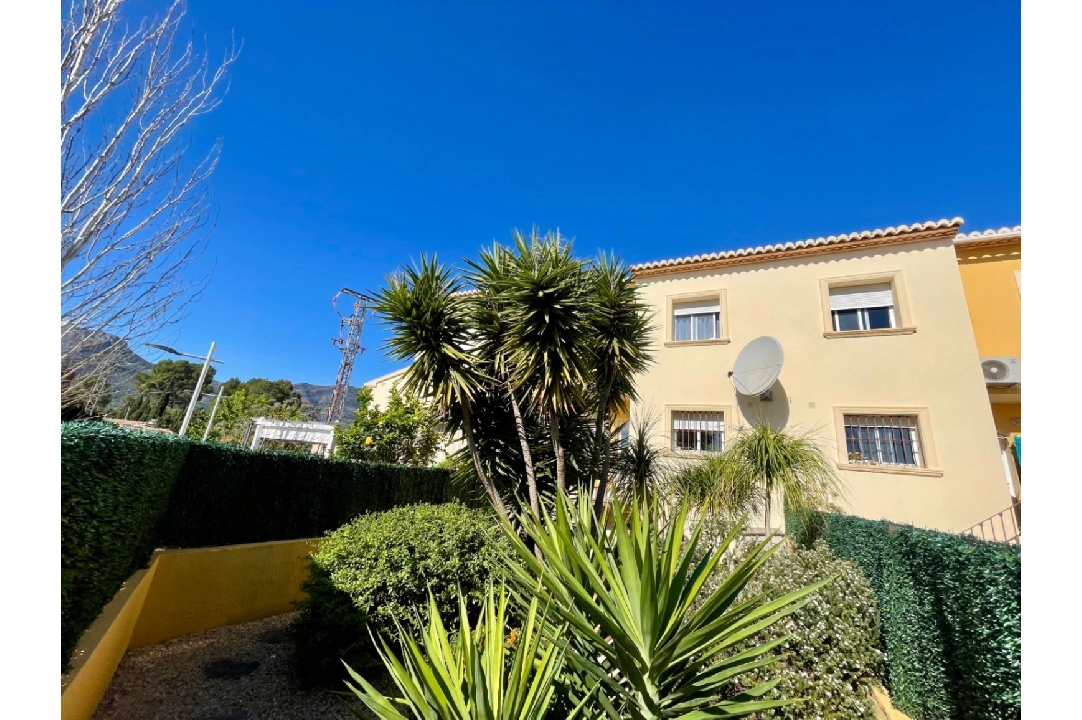 town house in Alcalali for sale, built area 103 m², year built 2004, + central heating, air-condition, plot area 120 m², 3 bedroom, 2 bathroom, swimming-pool, ref.: PV-141-01975P-37