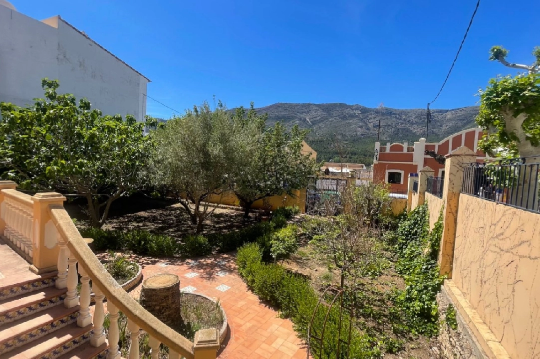 town house in Parcent for sale, built area 378 m², year built 1940, + central heating, air-condition, plot area 575 m², 7 bedroom, 3 bathroom, swimming-pool, ref.: PV-141-01979P-18