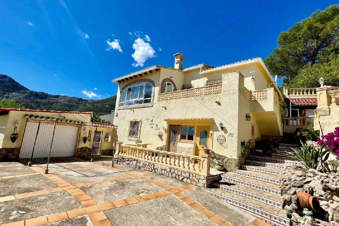 villa in Parcent for sale, built area 264 m², year built 1986, + central heating, air-condition, plot area 900 m², 5 bedroom, 3 bathroom, swimming-pool, ref.: PV-141-01984P-39