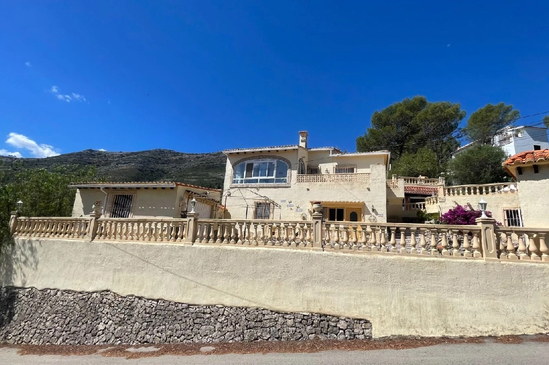 villa in Parcent for sale, built area 264 m², year built 1986, + central heating, air-condition, plot area 900 m², 5 bedroom, 3 bathroom, swimming-pool, ref.: PV-141-01984P-43