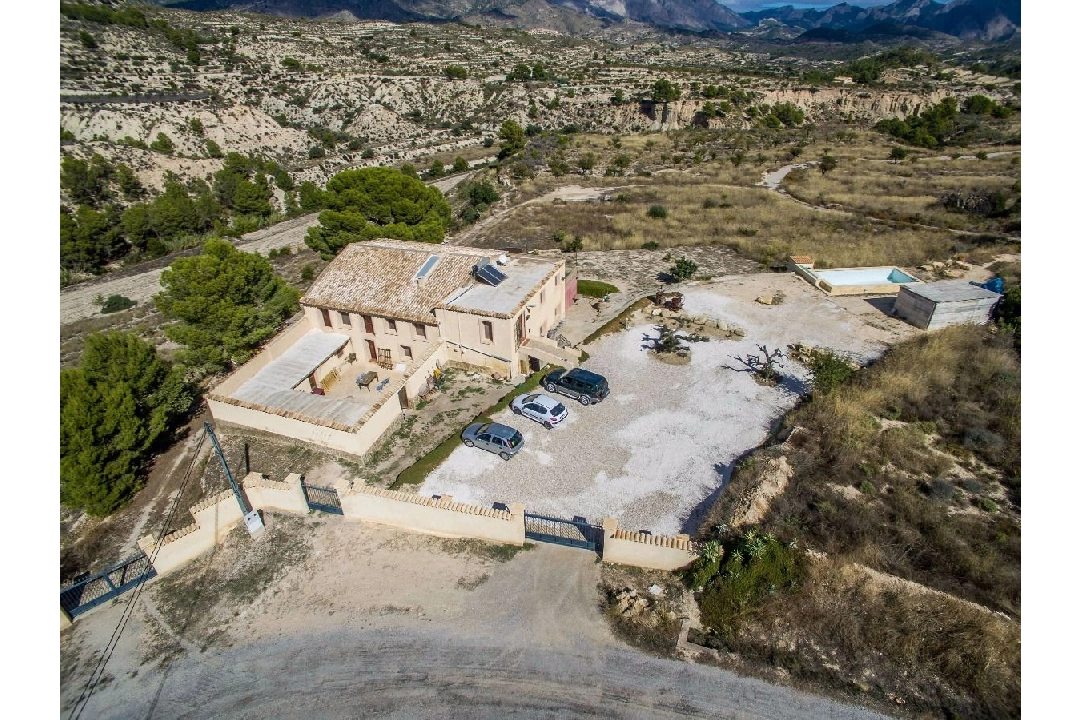 country house in Relleu for sale, built area 570 m², air-condition, plot area 408344 m², 5 bedroom, 3 bathroom, swimming-pool, ref.: AM-10598DA-4