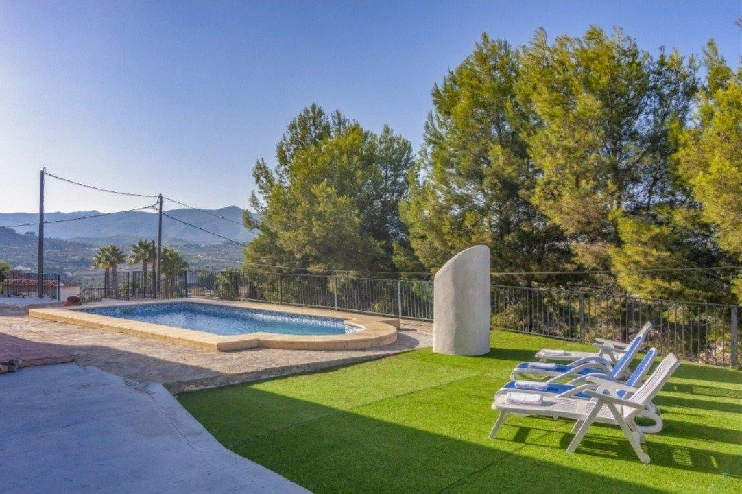 villa in Calpe for sale, built area 90 m², + stove, air-condition, plot area 800 m², 3 bedroom, 1 bathroom, swimming-pool, ref.: AM-11853DR-7