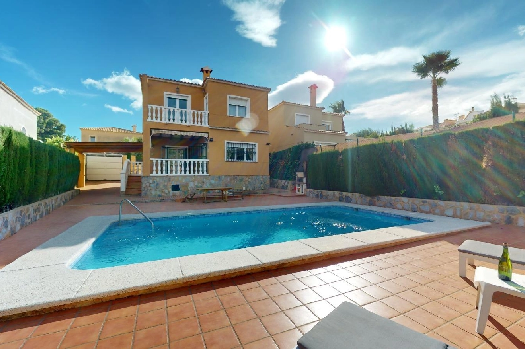 villa in La Nucia(Nucia Park) for sale, built area 200 m², air-condition, plot area 500 m², 4 bedroom, 3 bathroom, swimming-pool, ref.: COB-3479-10535-1