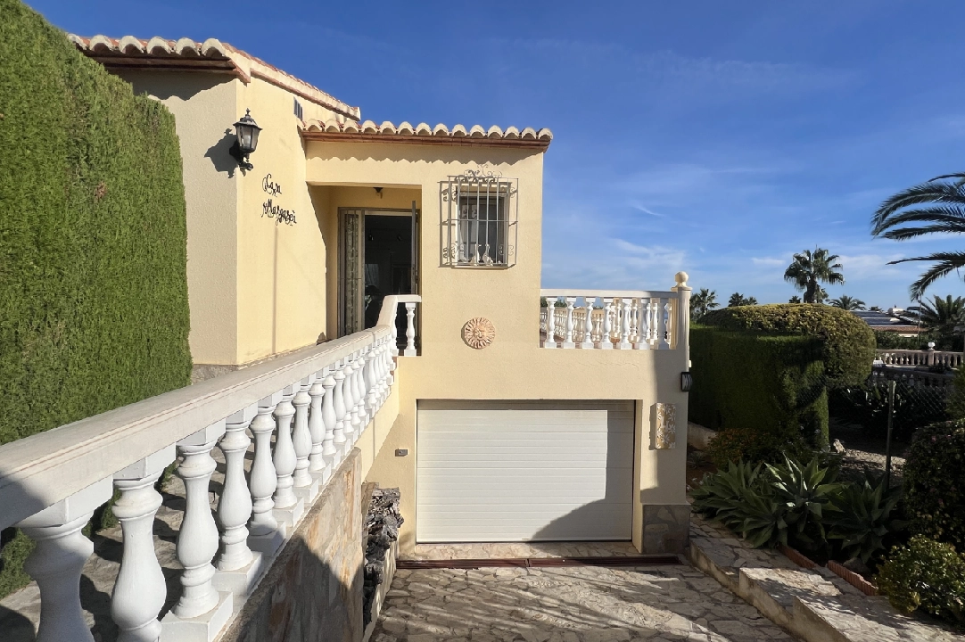 villa in Denia(Marquesa 6 ) for sale, built area 157 m², year built 1995, condition neat, + central heating, air-condition, plot area 809 m², 2 bedroom, 3 bathroom, swimming-pool, ref.: AS-0924-43