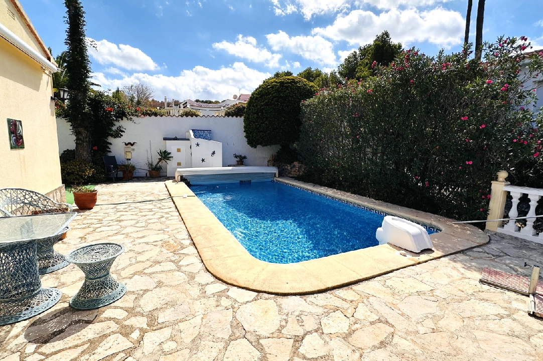 villa in Denia(Marquesa 6 ) for sale, built area 150 m², year built 1995, condition neat, + central heating, air-condition, plot area 800 m², 3 bedroom, 3 bathroom, swimming-pool, ref.: AS-0924-47