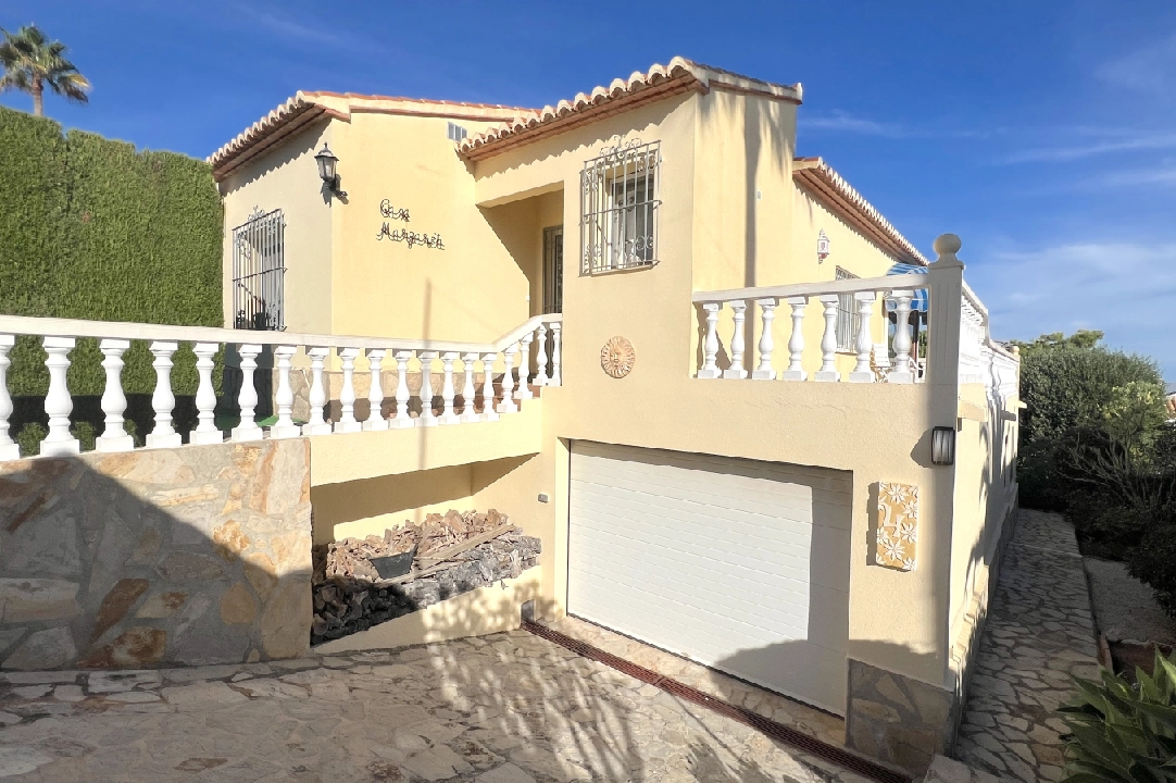 villa in Denia(Marquesa 6 ) for sale, built area 157 m², year built 1995, condition neat, + central heating, air-condition, plot area 809 m², 2 bedroom, 3 bathroom, swimming-pool, ref.: AS-0924-9