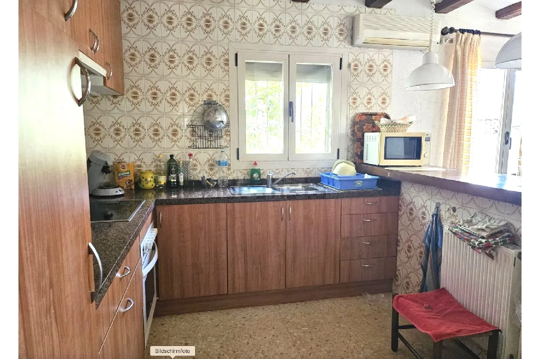 villa in Els Poblets(Gironets) for sale, built area 119 m², year built 1979, + central heating, plot area 650 m², 2 bedroom, 1 bathroom, ref.: ICB-0124-12