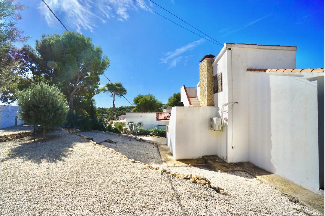 villa in Moraira(Pinar del Advocat) for sale, built area 109 m², plot area 808 m², 2 bedroom, 1 bathroom, ref.: CA-H-1813-AMBI-24