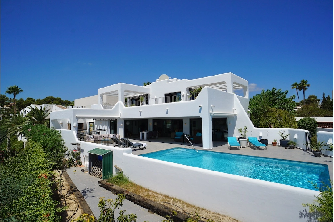 villa in Moraira(Camarrocha) for sale, built area 261 m², air-condition, plot area 831 m², 3 bedroom, 3 bathroom, swimming-pool, ref.: CA-H-1670-AMB-11