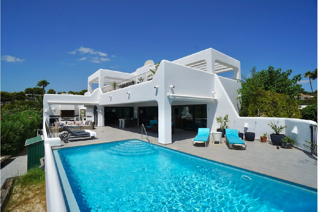 villa in Moraira(Camarrocha) for sale, built area 261 m², air-condition, plot area 831 m², 3 bedroom, 3 bathroom, swimming-pool, ref.: CA-H-1670-AMB-20