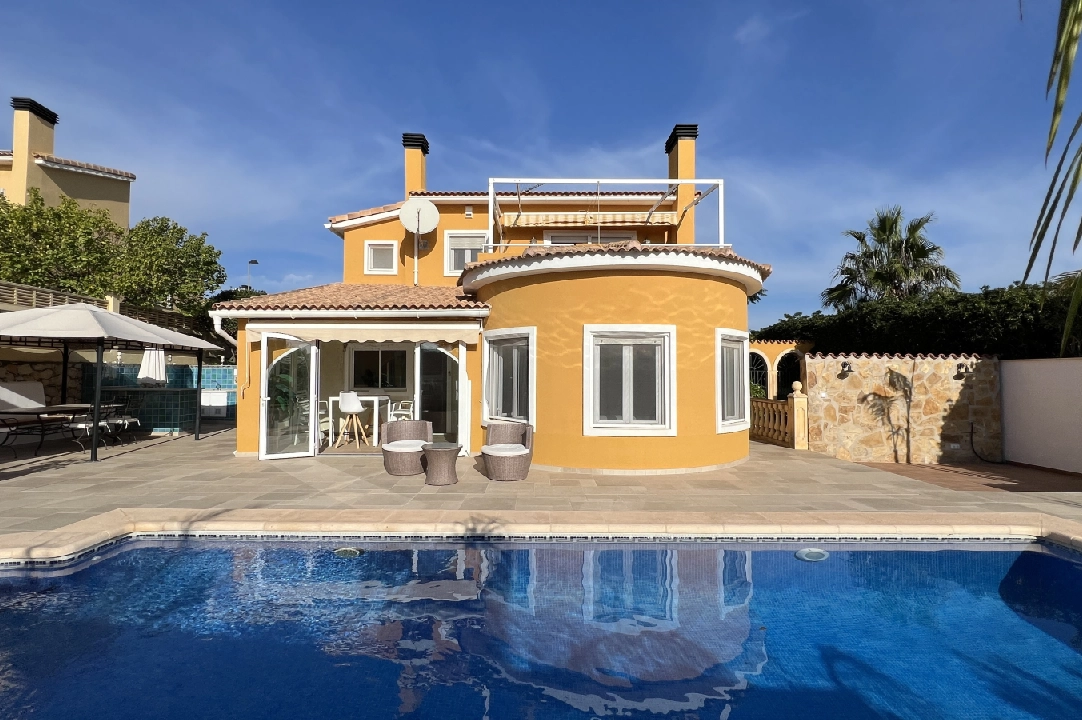 villa in Gata de Gorgos(Monte Pedreguer) for holiday rental, built area 180 m², year built 2006, + stove, air-condition, plot area 600 m², 3 bedroom, 3 bathroom, swimming-pool, ref.: T-0624-1