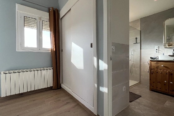 Villa in Gata de Gorgos(Monte Pedreguer) zur Ferienvermietung, Wohnfläche 180 m², Baujahr 2006, + Ofen, Klimaanlage, Grundstück 600 m², 3 Schlafzimmer, 3 Badezimmer, Pool, ref.: T-0624-17