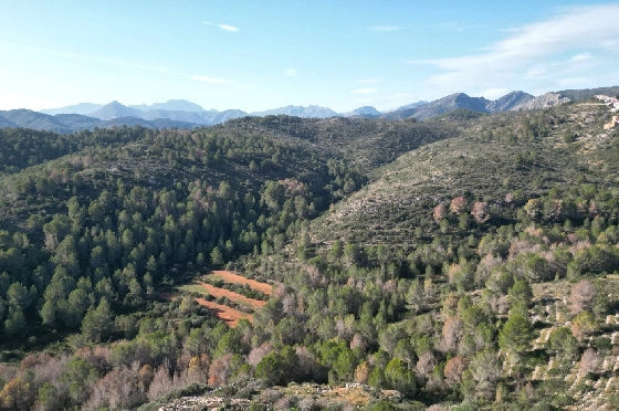 Villa in Gata de Gorgos(Monte Pedreguer) zur Ferienvermietung, Wohnfläche 180 m², Baujahr 2006, + Ofen, Klimaanlage, Grundstück 600 m², 3 Schlafzimmer, 3 Badezimmer, Pool, ref.: T-0624-46