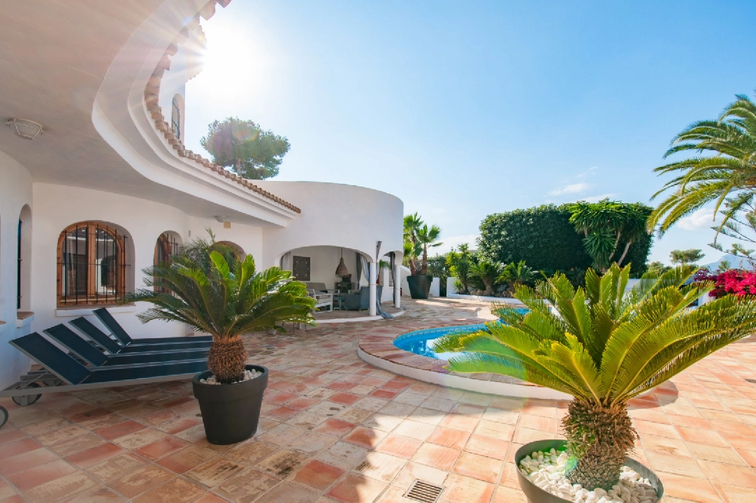 villa in Benissa for sale, built area 318 m², air-condition, plot area 1152 m², 5 bedroom, 3 bathroom, swimming-pool, ref.: AM-12301DA-1