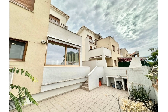 terraced-house-in-Gandia-for-sale-O-V92614-1.webp