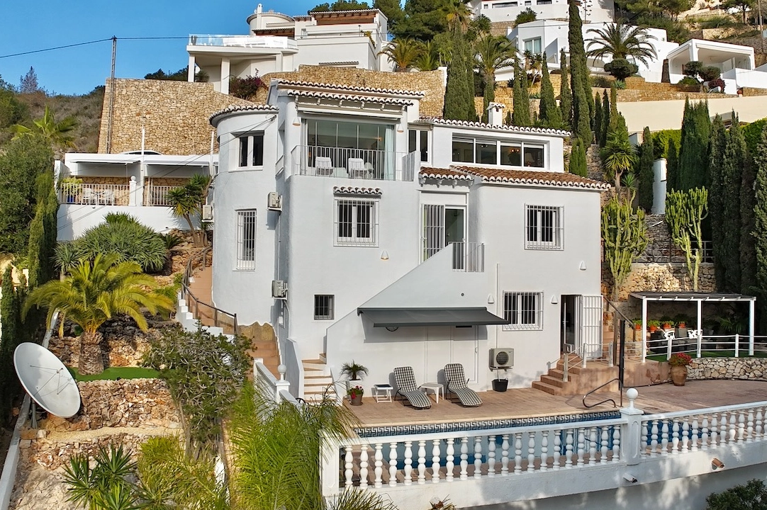 villa in Moraira(Arnella) for sale, built area 248 m², air-condition, plot area 958 m², 5 bedroom, 3 bathroom, swimming-pool, ref.: CA-H-1854-AMB-1