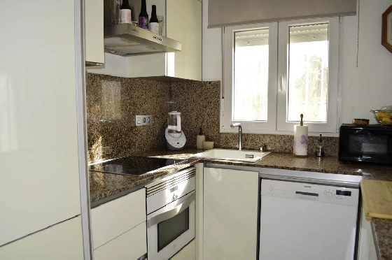 Villa in Denia zu verkaufen, Wohnfläche 121 m², Klimaanlage, Grundstück 623 m², 4 Schlafzimmer, 2 Badezimmer, Pool, ref.: CO-C25935-24