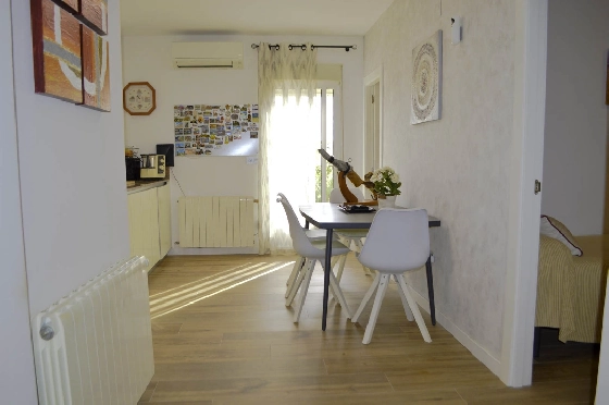 Villa in Denia zu verkaufen, Wohnfläche 121 m², Klimaanlage, Grundstück 623 m², 4 Schlafzimmer, 2 Badezimmer, Pool, ref.: CO-C25935-26